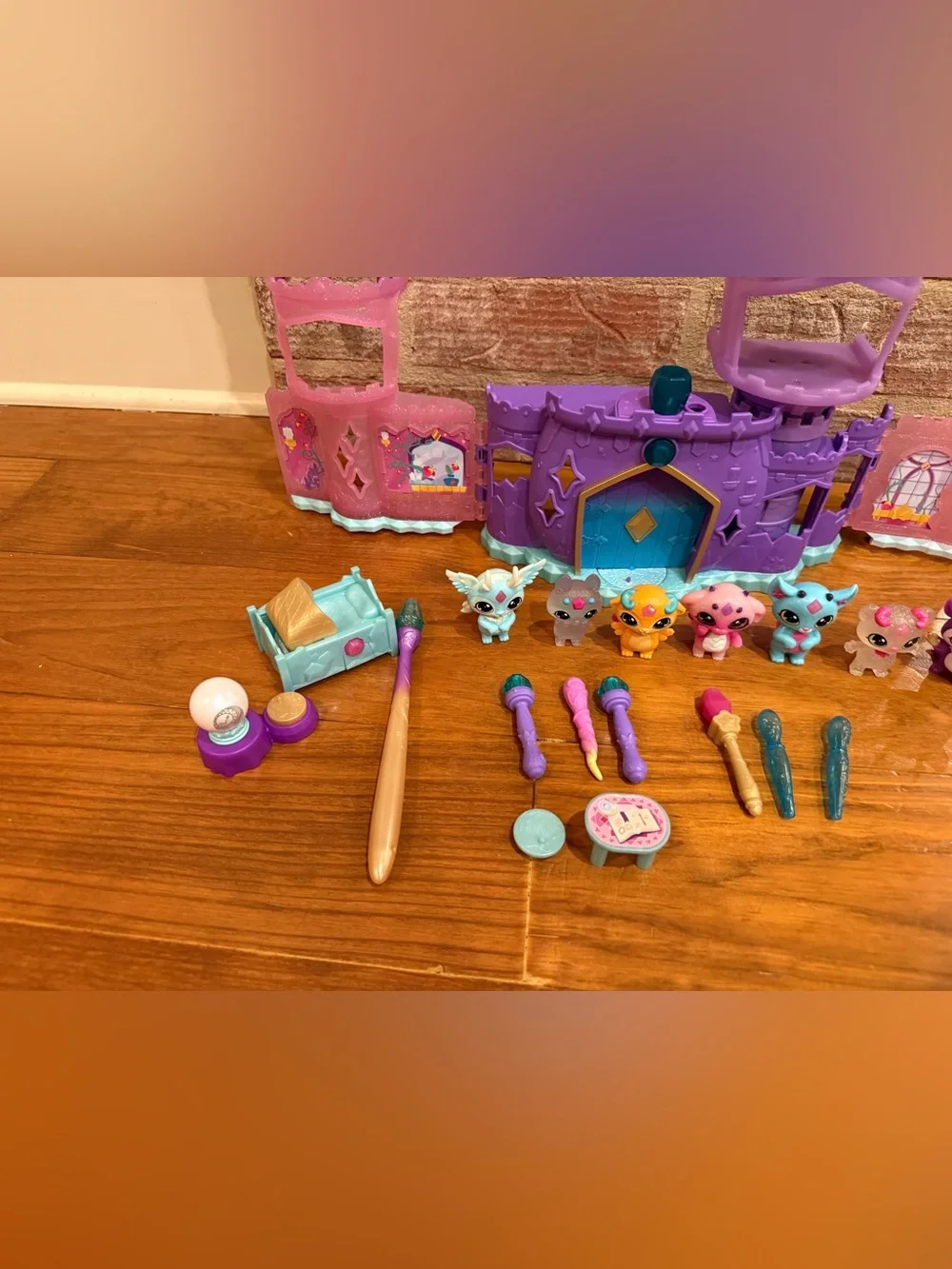 Purple Play Castle with Pink & Teal Magical Pet Figures